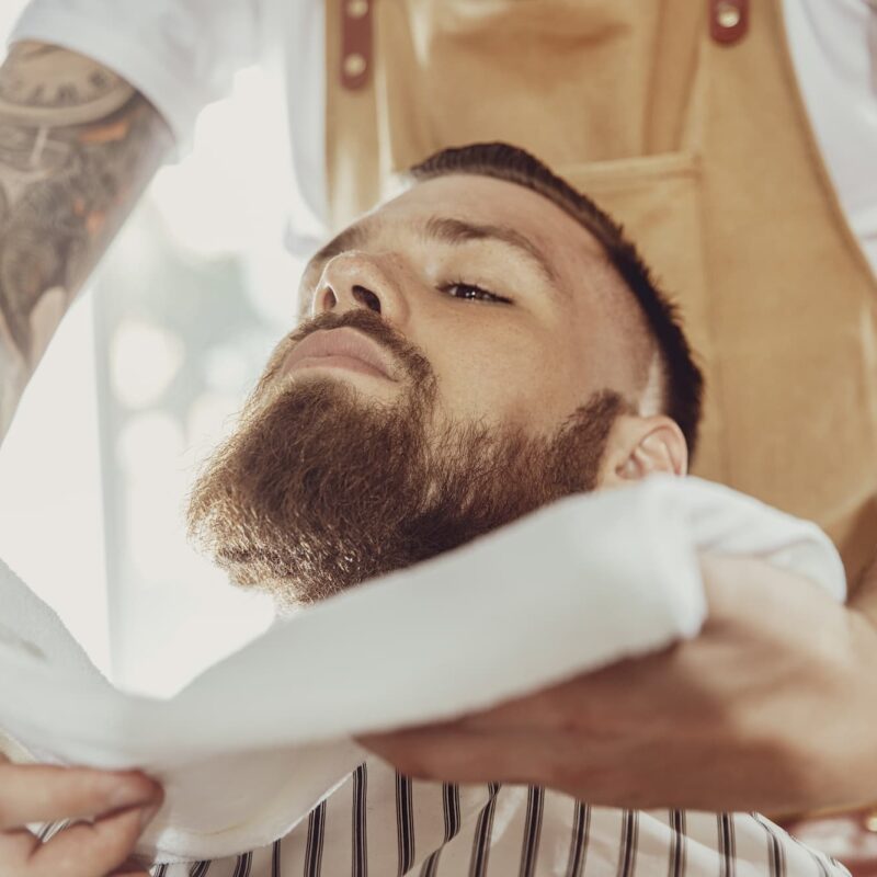 SOIN_BARBIER_RITUEL_BARBE_3 800X800 | Coiffure sensation Barbier professionnel pour homme à Fellering dans les Vallées de la Thur et Doller Montbéliard