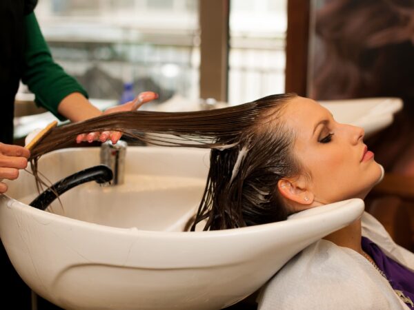 SOINS_SPECIFIQUES_CHEVEUX_BOTOX_1 600X450 | Coiffure sensation Soins spécifiques pour cheveux à Fellering dans la vallée de Saint-Amarin Riedisheim 2